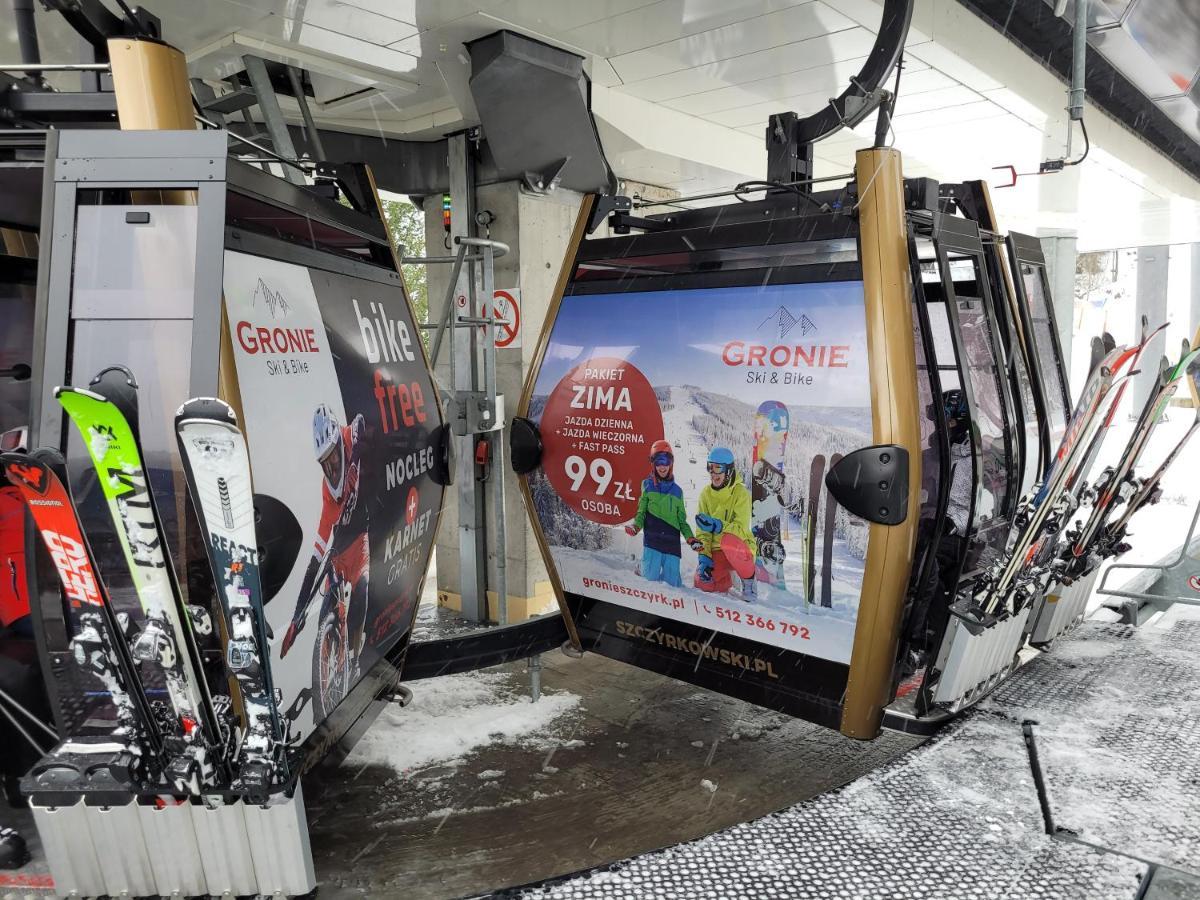 Gronie Ski & Bike Щирк Екстериор снимка